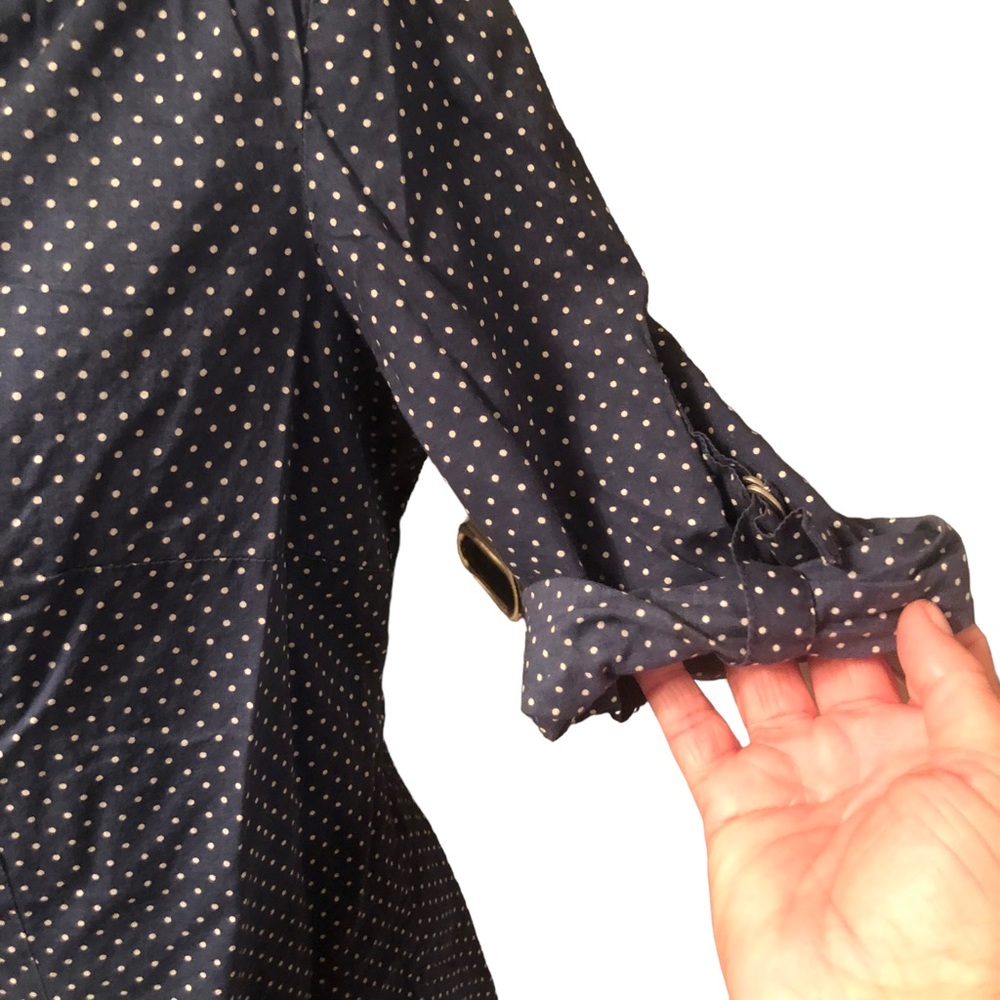 St. John’s Bay Blue Dot Blouse Medium - Picture 6 of 8